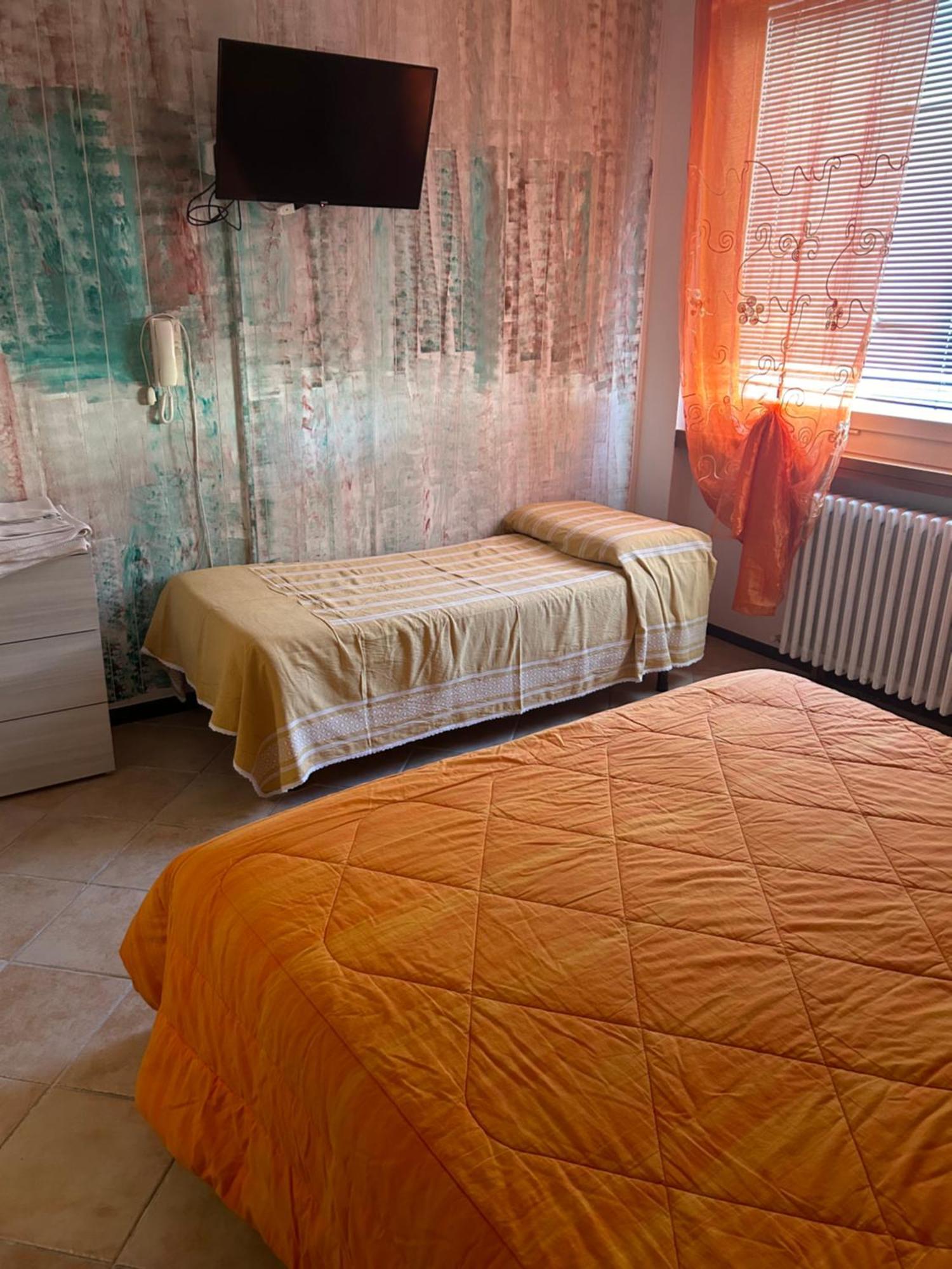 Albergo La Grolla Antey-Saint-André Eksteriør billede
